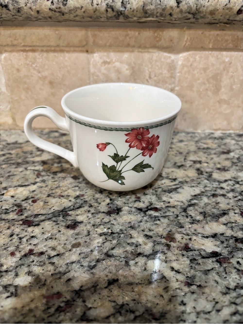 Himecradt Porcelain Tea Cup with Pink Floral Motif